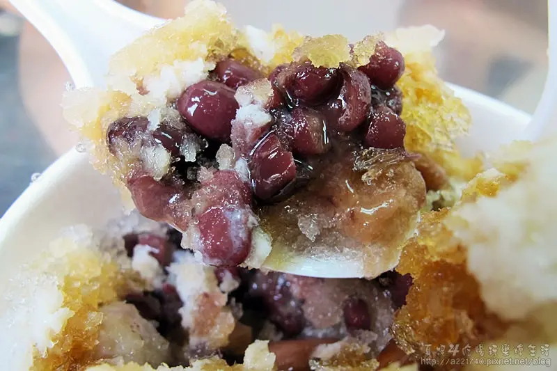 [捷運台電大樓站美食] 吃冰吃冰，豪熱的天除了吃冰還是要吃冰!師大夜市排隊剉冰攤-老天天粉圓