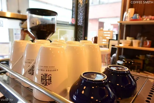 *台北中山區 捷運南京東路站*C0FFEE SMITH(復北店) 英式工業設計 半自助式 咖啡輕食 義大利麵 