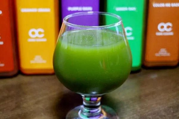 【羽諾宅配美食】輕鬆窈窕果汁~OC新鮮冷壓蔬果汁              