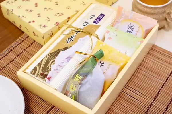 彌月禮盒推薦明月堂傳統菓,分量足不膩口~日式風格彌月禮盒分享