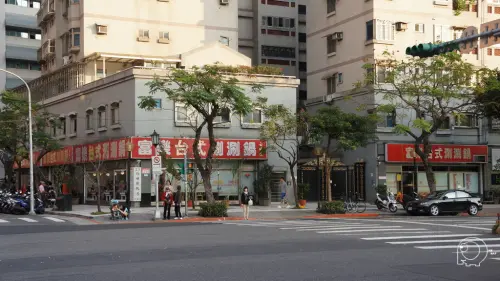 人潮不比夜市遜色的火鍋-富樂台式涮涮鍋@捷運劍潭站@士林夜市