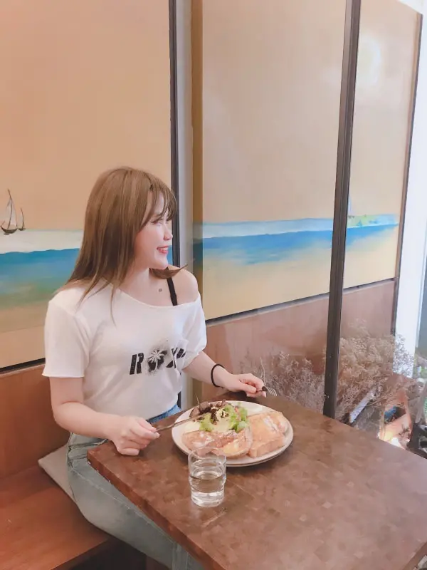 Topo+ cafe’ 及拓樸本然空間設計 | 營養均衡又好吃的天母早午餐~甜點蛋糕也不能錯過呀！ - Momoco。毛毛摳