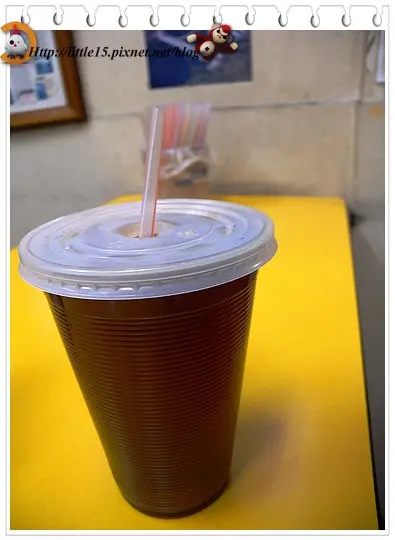 士林夜市 純濃厚青草茶舖 茅根茶讚~