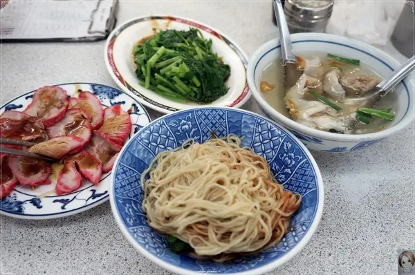 [庶民美食]台北捷運雙連站意麵王~80年老店的好滋味