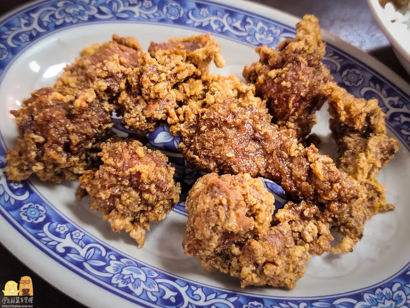 台北必吃排骨酥！『福珍排骨酥麵』華陰街巷弄排隊平價美食推薦 - D&W-黑白雙搭-國內美食旅遊|情侶約會景點|生活3C開箱