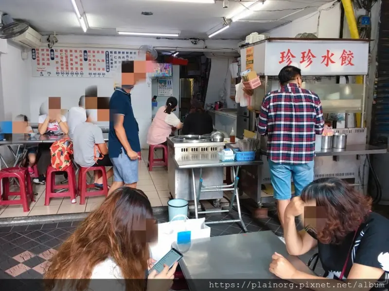 台北中正x台灣美食【珍珍水餃】華陰街小吃/ 台北車站周邊/ 北車周邊小吃