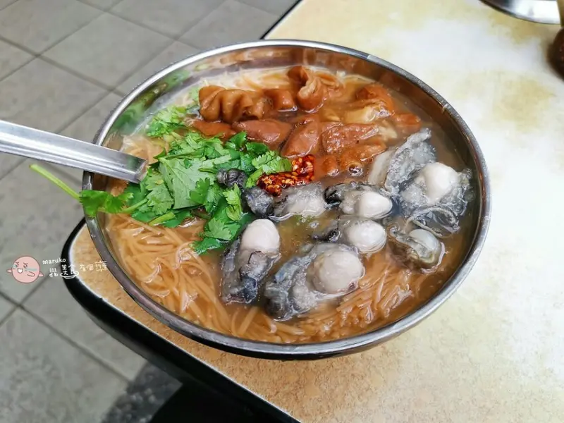 雙連市場料多蚵仔新鮮的大腸麵線
