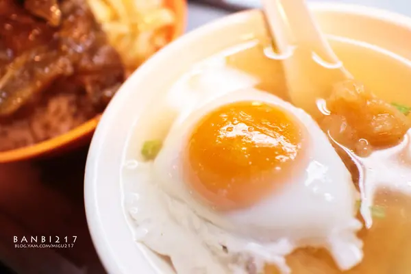 [寧夏夜市知高飯] 蛋包蝦仁湯 排骨飯 (雙連捷運站,消夜)
