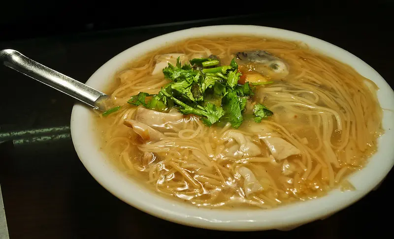 新北 板橋 油庫口蚵仔麵線, 吃是一種回憶與感受