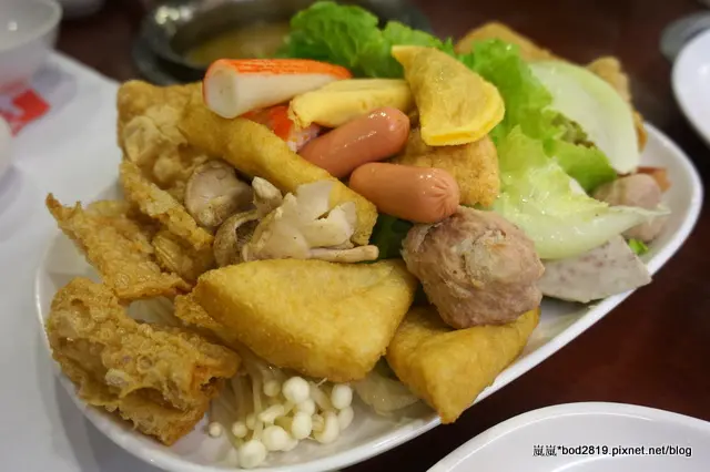 【新北板橋】大醬日式火鍋百匯－假日吃到飽也只要３２０起！品項多樣化，牛雞豬羊無限續！（江子翠捷運站、菜單）