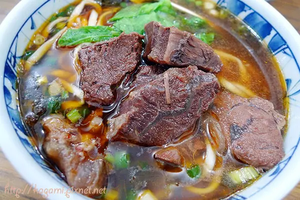 台北板橋：大庭牛肉麵