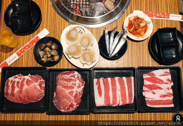 圓圓家愛吃貨-《板橋美食》府中站美味燒烤吃到飽，久天日式炭燒，板橋燒烤吃到飽餐廳，高CP值的聚餐好去處