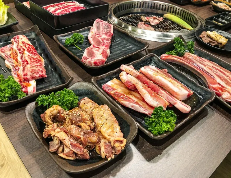 [慧♡響食]燒肉眾精緻炭火燒肉.板橋超推燒肉吃到飽.全新裝修鮮蠔吃到飽