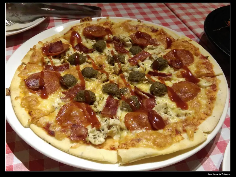 [Le Rouge 義法廚房] 義法美食隱藏於繁華市區的一隅...