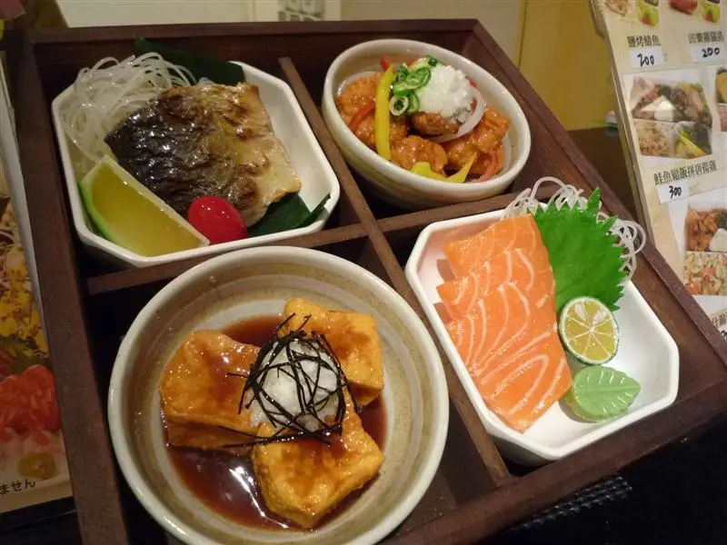 [餐廳]新店元定食-松花堂御膳