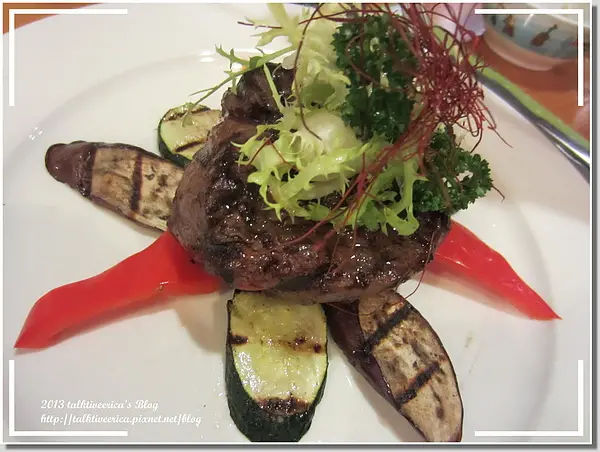 『呷』「捷運七張站」☆CaLACaLA義大利廚房☆濃濃美國鄉村風格餐廳