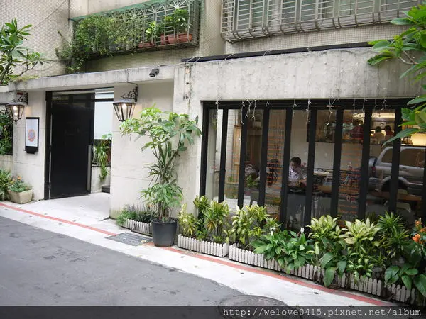 [大安區] 小資女闖 ♥夢想中的♥甜點店『珠寶盒法式點心坊』Boite de Bijou ＃布列塔尼