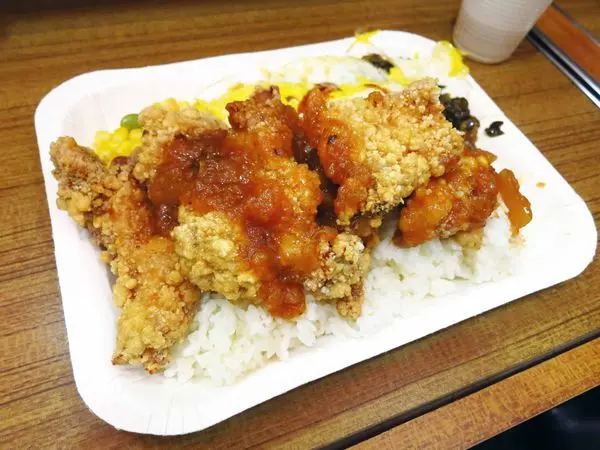 【永和美食】金八式豬排專賣店-跟山一樣多的雞排