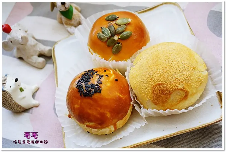 【台北永和】食記:王師父餅舖。中秋月餅，金月娘傳奇，熱量很高都還是要大口吃下去，實在好吃 !