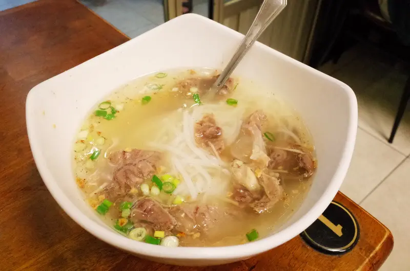 theGR日誌---03082013 雲南婆婆 緬甸小吃：出乎意料地美味