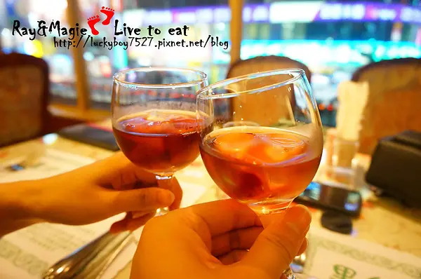 [兩周年紀念日] 三重人的回憶 -里約歐義廚房(40年歷史在地老牌西餐廳)