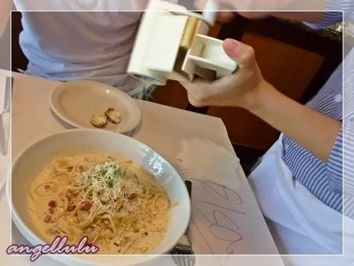 有著美式大氣風格的Romanos Macaroni Grill 羅曼諾義式餐廳