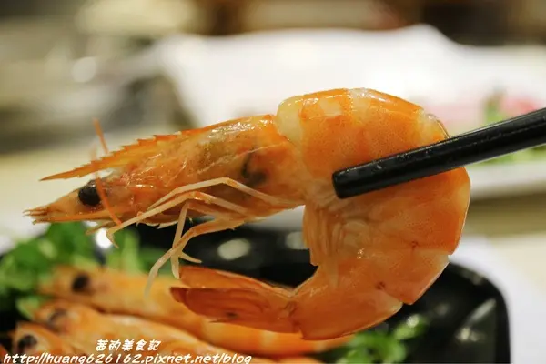 【新北新莊區】新莊火鍋『郁之町鍋物』清淡好湯頭，幸福新滋味~