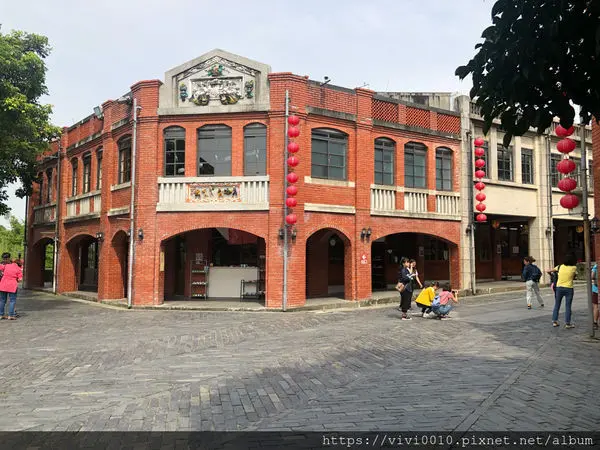 圓圓家出去玩-《宜蘭景點》好玩、好吃、好好拍!宜蘭傳統藝術中心，溜小孩來這就對了