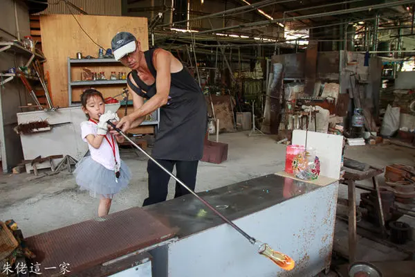 【苗栗景點】國泰玻璃觀光工廠。體驗口吹玻璃的工藝之美