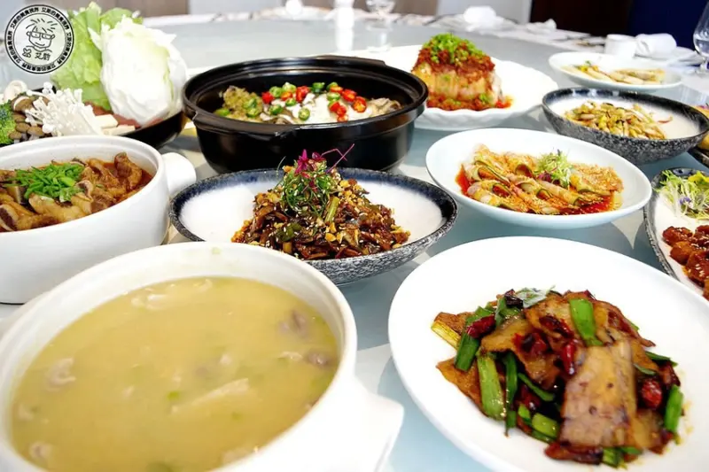 [川菜]台北老字號國賓飯店川菜廳重新開幕．推45道「絕頂美味新川味」川菜更升級．國賓川菜廳ｘ台北國賓大飯店