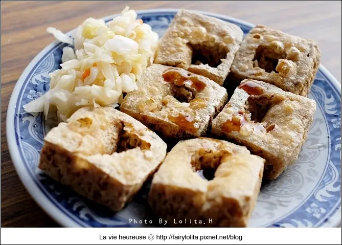 《台中♥食記》林記 花蓮瑞穗臭豆腐。外酥內軟、台中必嚐熱門小吃！