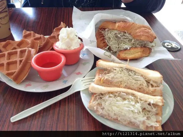 【台中】 便宜份量多的土司森林 (大智店) 