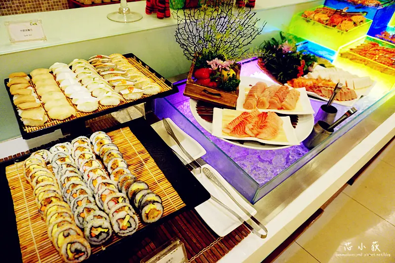 全國大飯店2樓全國Cafe。近勤美誠品草悟道廣三SOGO百貨科博館，無國界自助百匯buffet，日本、韓國、台灣、港澳等亞洲特色菜餚，無限量供應!