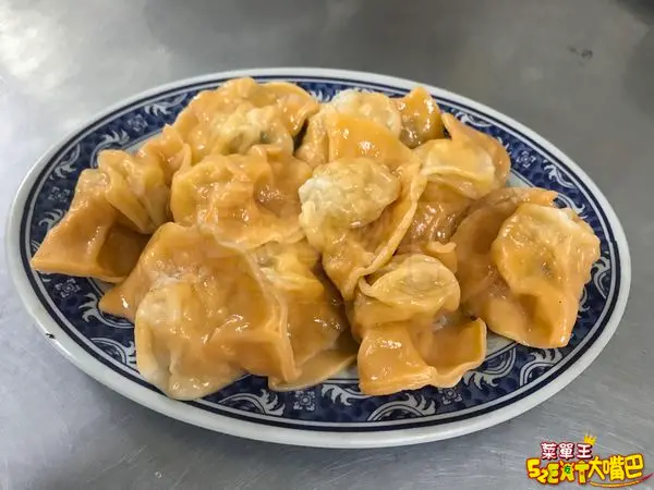 【方味餃子宴菜單價位大公開】創新口味的繽紛奪目水餃～台中必吃美食小吃餐廳推薦！招牌菜四川担担麵、旗魚餃、黃牛肉餃。