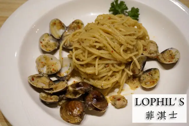 【台中北區】LOPHILS 菲淇士義式廚房－129元的義大利麵平價又美味，學生小資族的最愛(近一中街、中友百貨對面)