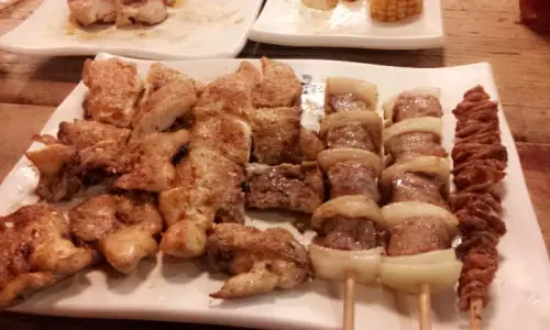 【台中燒烤】串燒烤肉任你挑選種類眾多＊就醬子烤吧