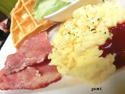 【台中食記-北區】一天之計在於晨 悠閒享受早午餐@三角函數              