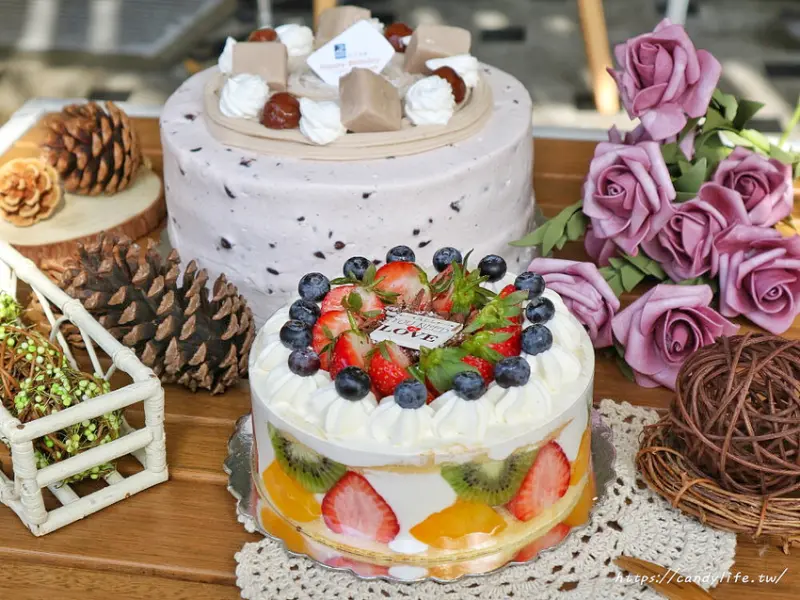 馥漫麵包母親節蛋糕開跑！8款口味任你選，早鳥預購抽好禮～