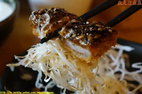 勝博殿-台中崇德旗艦店~堅持了40多年傳統日式炸豬排的美味, 你嚐過了嗎？