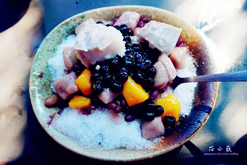 老芋仔芋圓。台中大坑芋圓必吃，超人氣綿密冷凍芋，清涼解暑，排隊店!