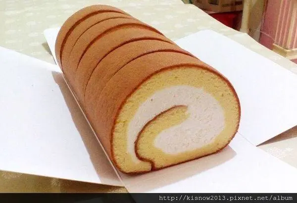 團購長條捲蛋糕,牛軋糖伴手禮,彌月蛋糕的首選-糖村SUGAR&SPICE哈尼捲-經典蜂之戀與波士頓香草乳酪捲体驗心得              