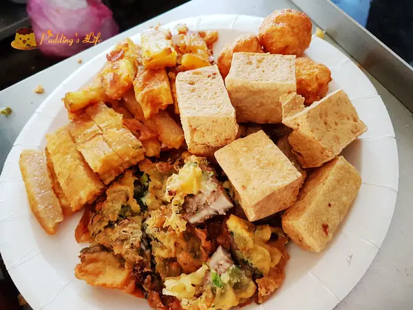 【台中大坑】新社旅遊必吃人氣炸粿小吃《豬頭三的店》蚵嗲/大骨湯/豬頭