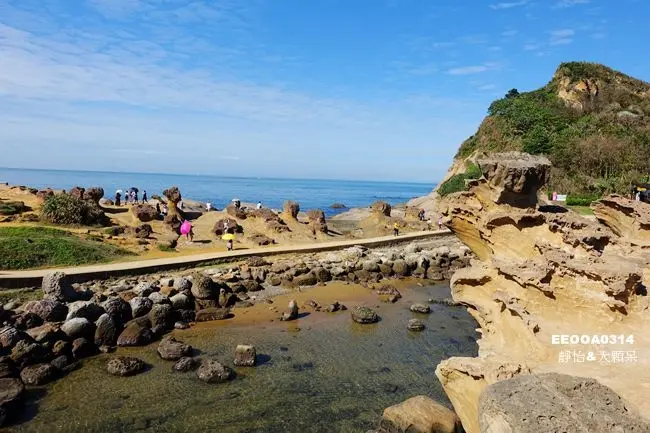 【北海岸景點】野柳地質公園 (野柳風景區) ♥ 風和日麗 來去野柳曬太陽.欣賞大自然鬼斧神工之作 新北景點/萬里景點
