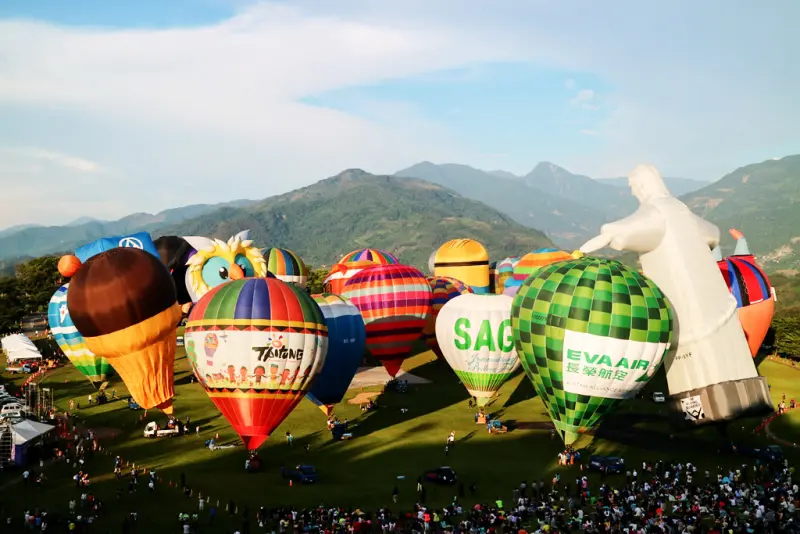 【鹿野高台】2018臺灣國際熱氣球嘉年華 小小兵X米奇X料理鼠王陪你嗨翻一整個暑假