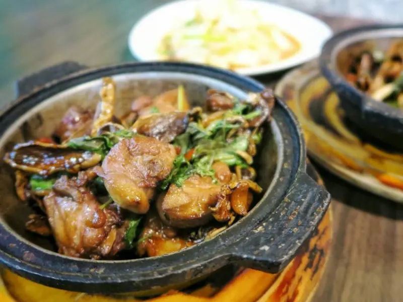 【鹿港甘仔店_新北土城_懷舊餐廳_百元快炒】｜台灣_新北市_土城區_美味食記