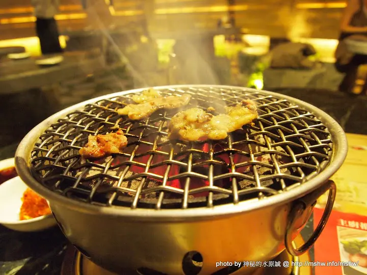 豬雞同盤的海帶芽燒肉大餐 ~ 台中西屯