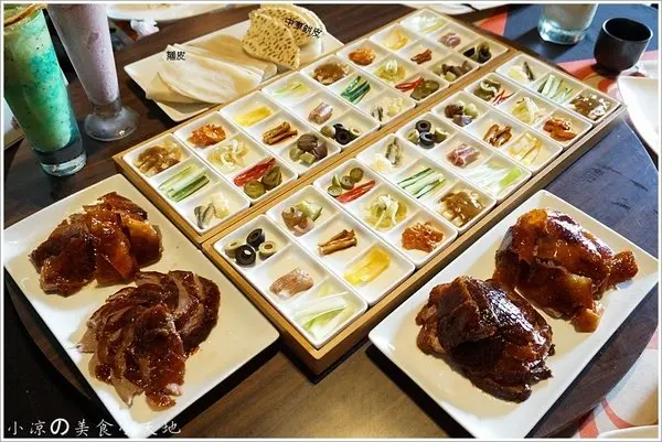 『台中。西屯區』印月創意東方宴║奢華藝術烤鴨饗宴。藝鴨三吃飆創意~阿豆仔都銷魂稱讚