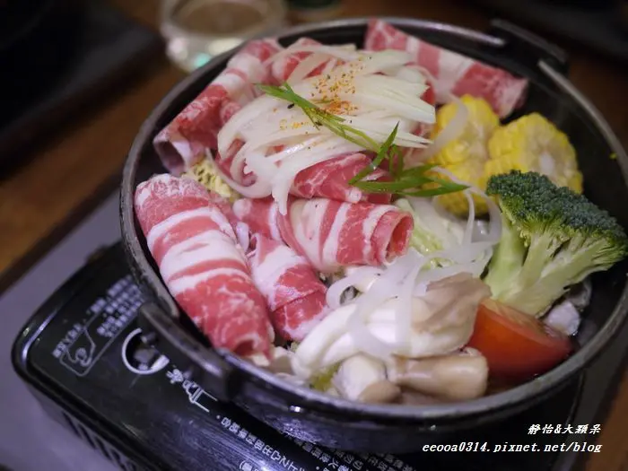  【台中大遠百】聚餐聊天不錯的選擇♥翰林茶館♥