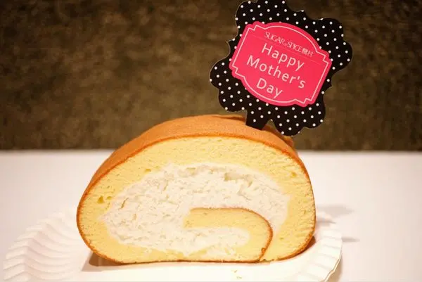 【甜點推薦】糖村 哈尼捲 經典蜂之戀 不甜不膩超香濃北海道十勝牛乳餡 Q彈蜂蜜蛋糕外皮超推薦！(團購)