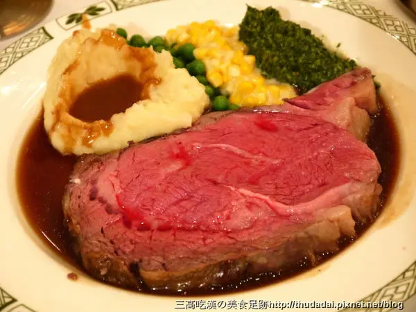 [慶生食記] Lawrys勞瑞斯牛肋排餐廳 (服務氣氛皆滿意~)